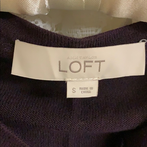 Loft 3/4 sleeve light cardigan w/ buttons - Picture 4 of 5